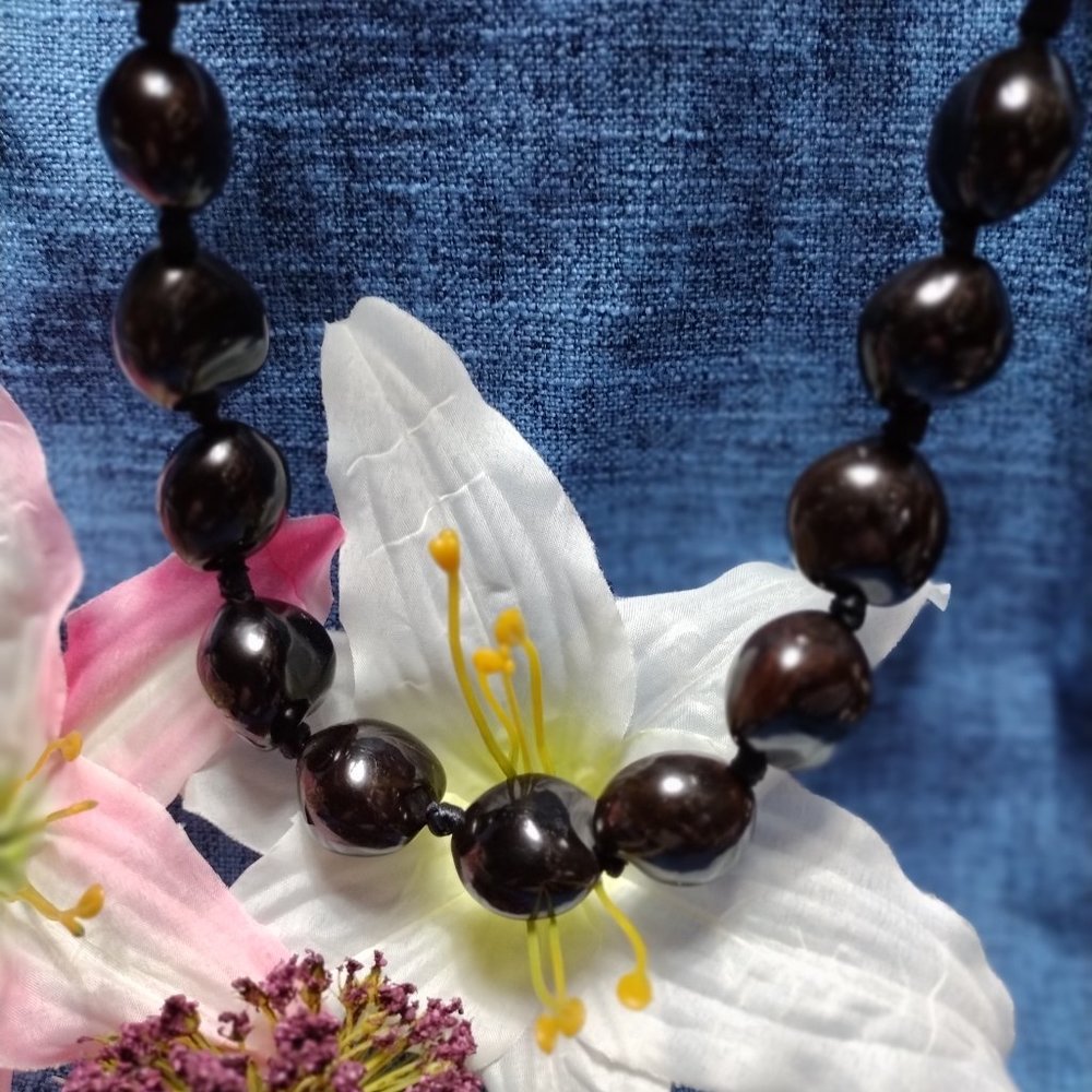 Kukui Nut Lei 12K